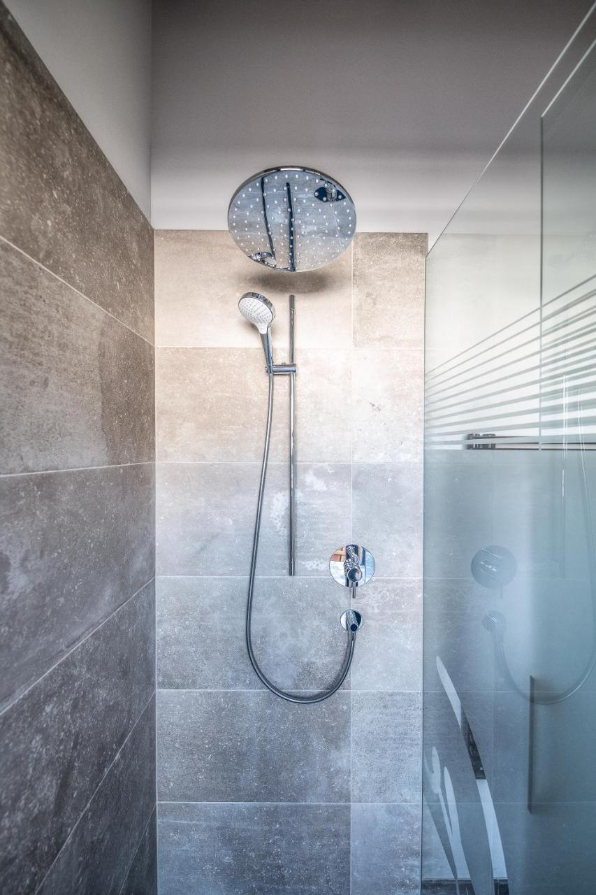 Glanz & Glory Appartements Laengenfeld Bagian luar foto