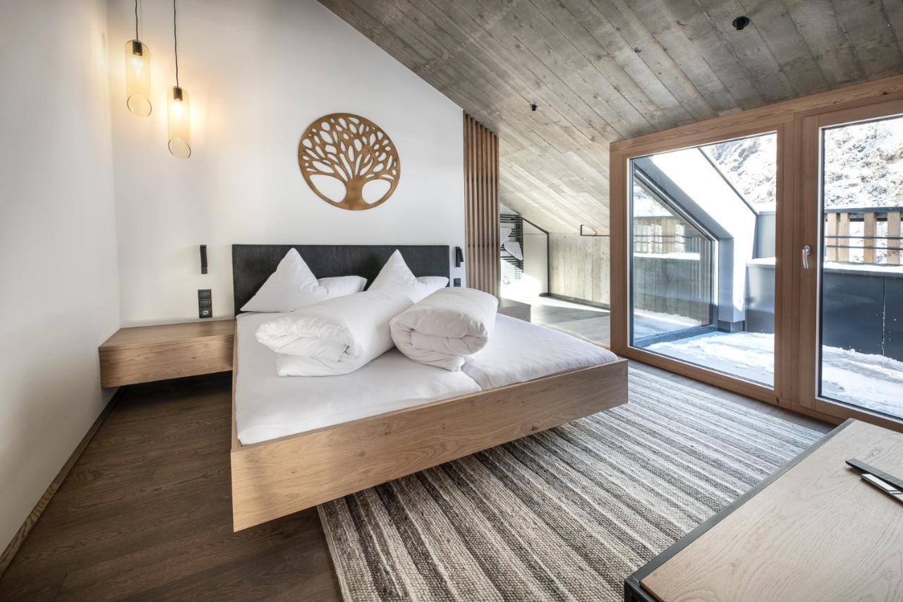Glanz & Glory Appartements Laengenfeld Bagian luar foto