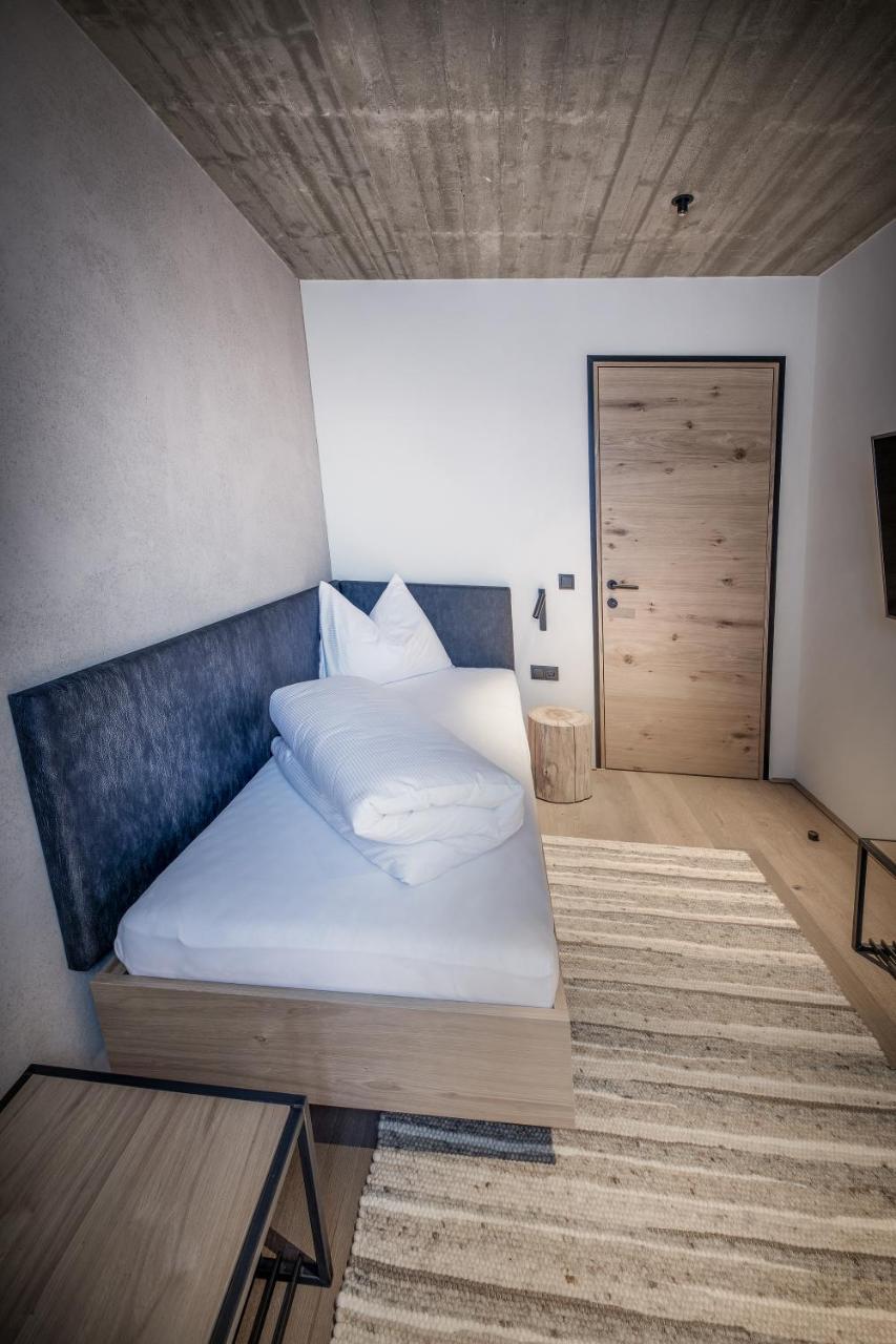 Glanz & Glory Appartements Laengenfeld Bagian luar foto