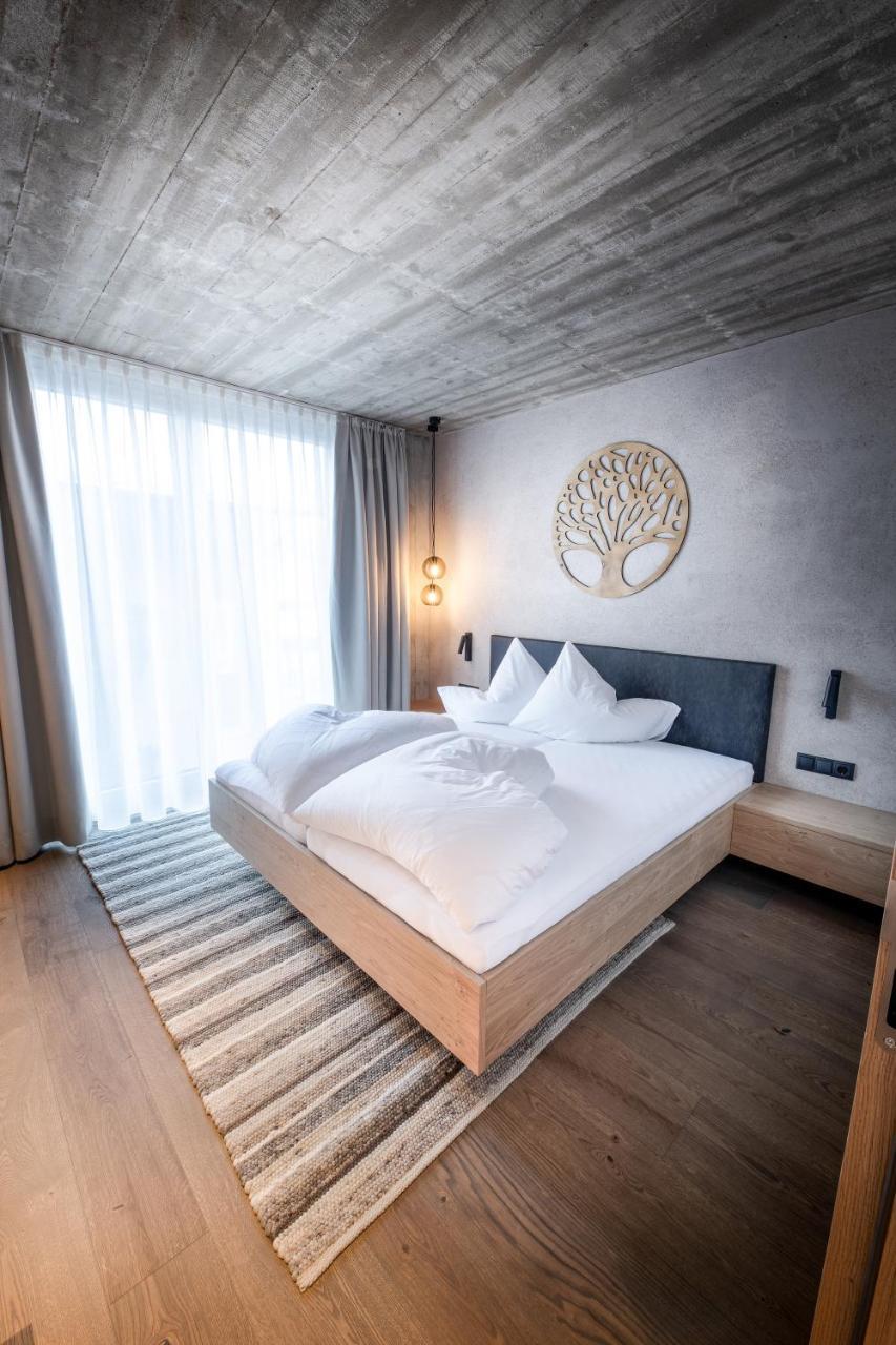 Glanz & Glory Appartements Laengenfeld Bagian luar foto