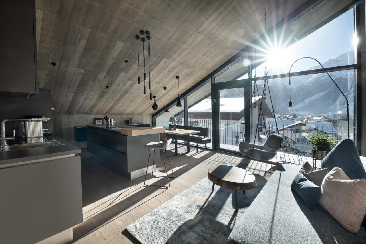 Glanz & Glory Appartements Laengenfeld Bagian luar foto
