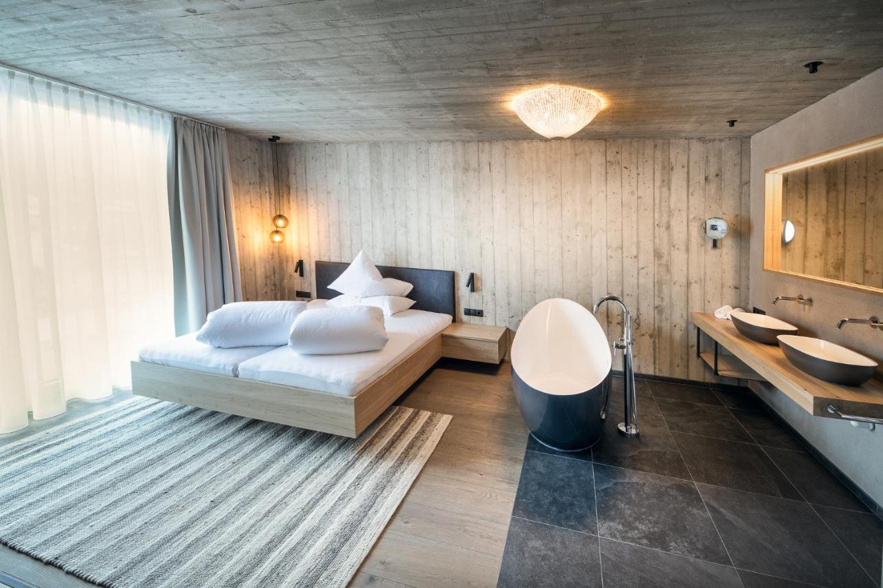 Glanz & Glory Appartements Laengenfeld Bagian luar foto