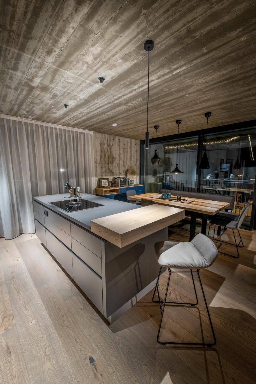 Glanz & Glory Appartements Laengenfeld Bagian luar foto