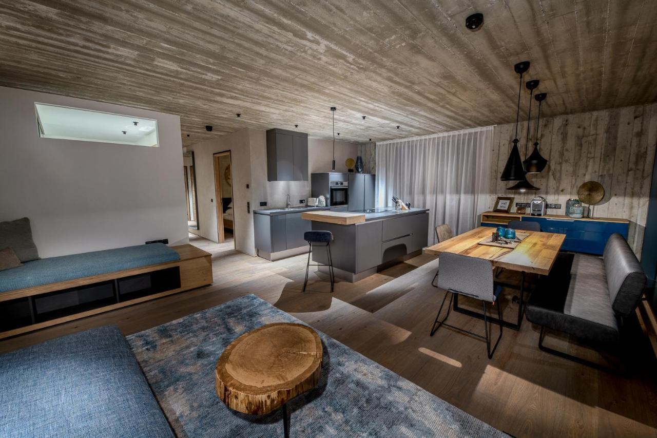 Glanz & Glory Appartements Laengenfeld Bagian luar foto